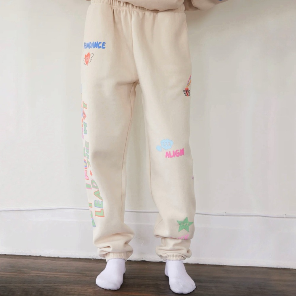 THE MAYFAIR GROUP I SCREAM COLOUR CREAM DRAWING ANGELS ALL AROUND YOU SWEATPANTS - Picture 13 of 15